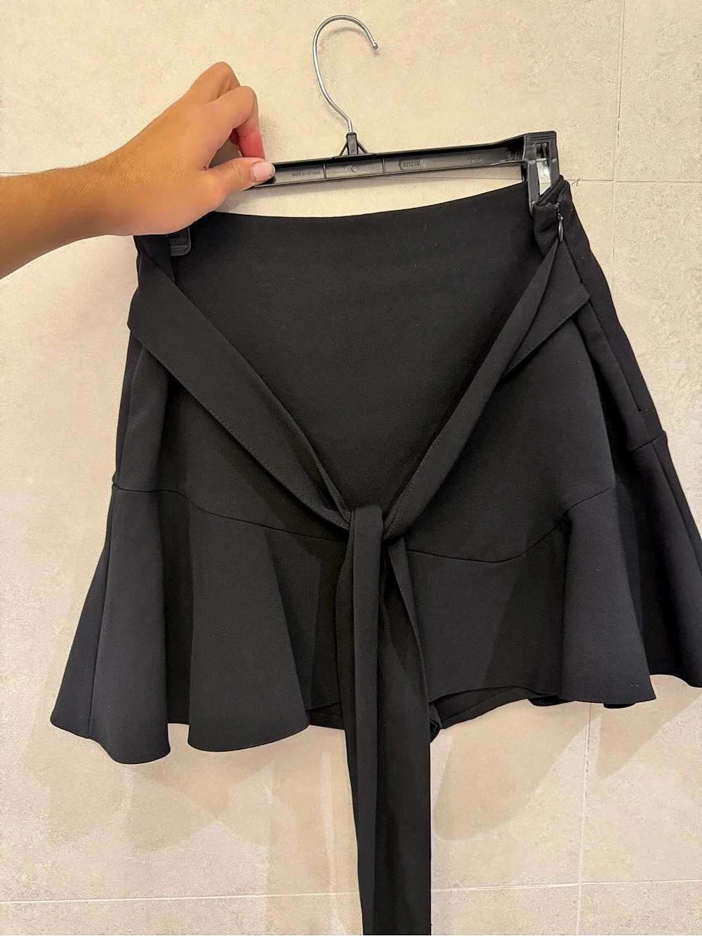ZARA Bow Trim Skort Black Wrap Mini Skirt Size Large
